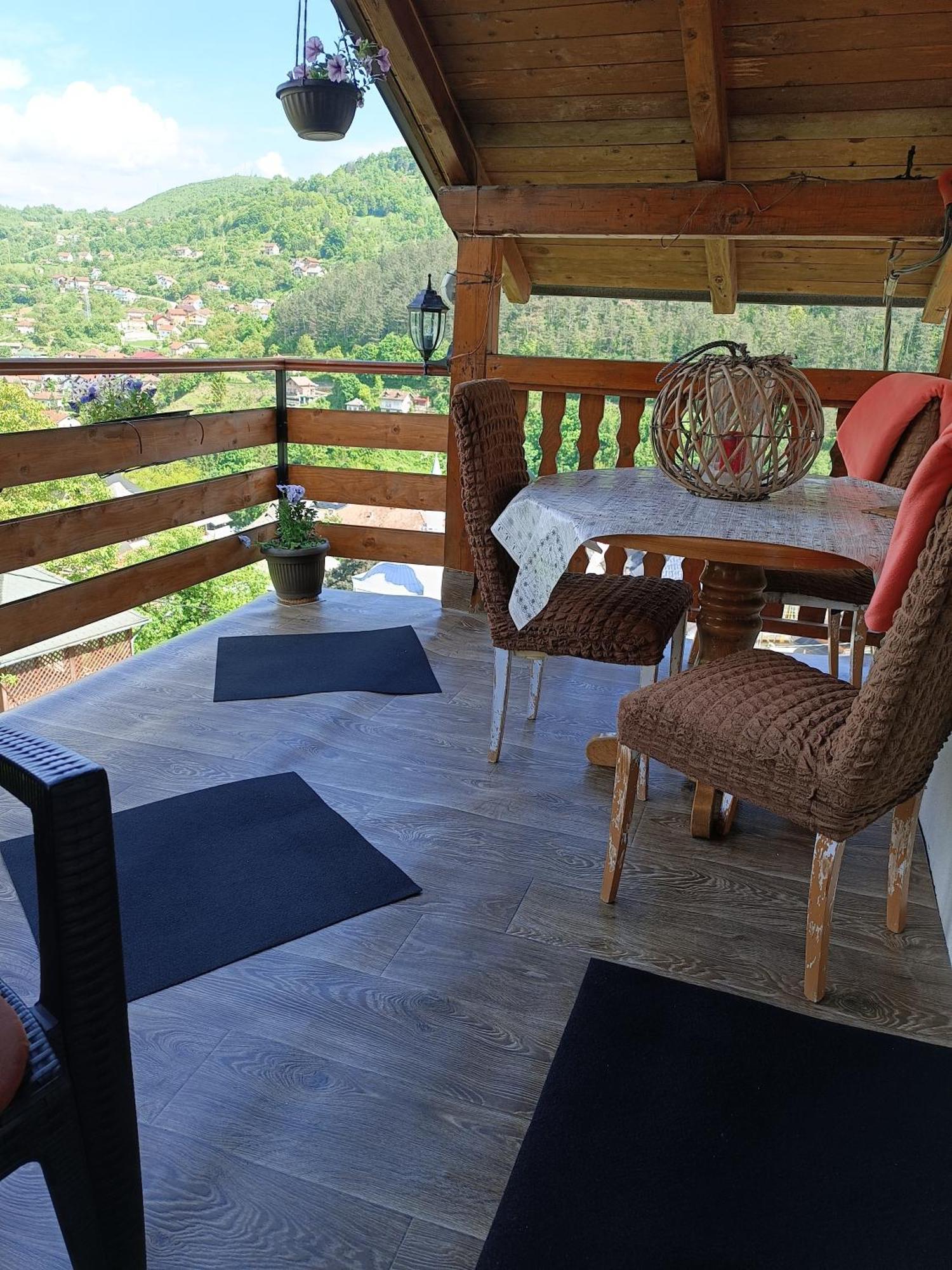 Hotel Privatni Smjestaj Kurtalija Jajce Esterno foto